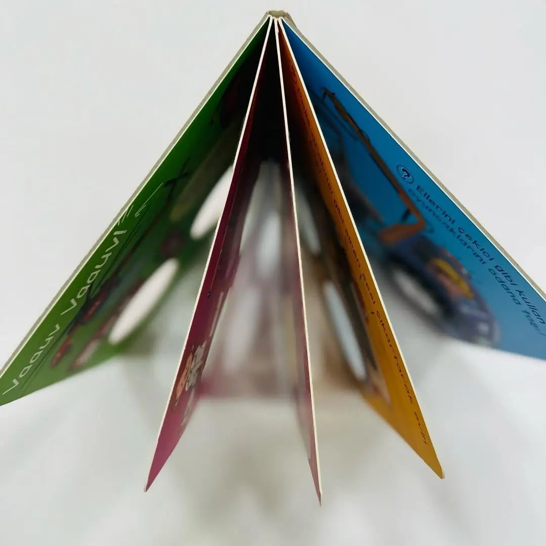 Tekerlekler İş Başında - Kahraman Acil Yardım Araçlarım (Räder im Einsatz - Meine Helden der Notfallfahrzeuge)